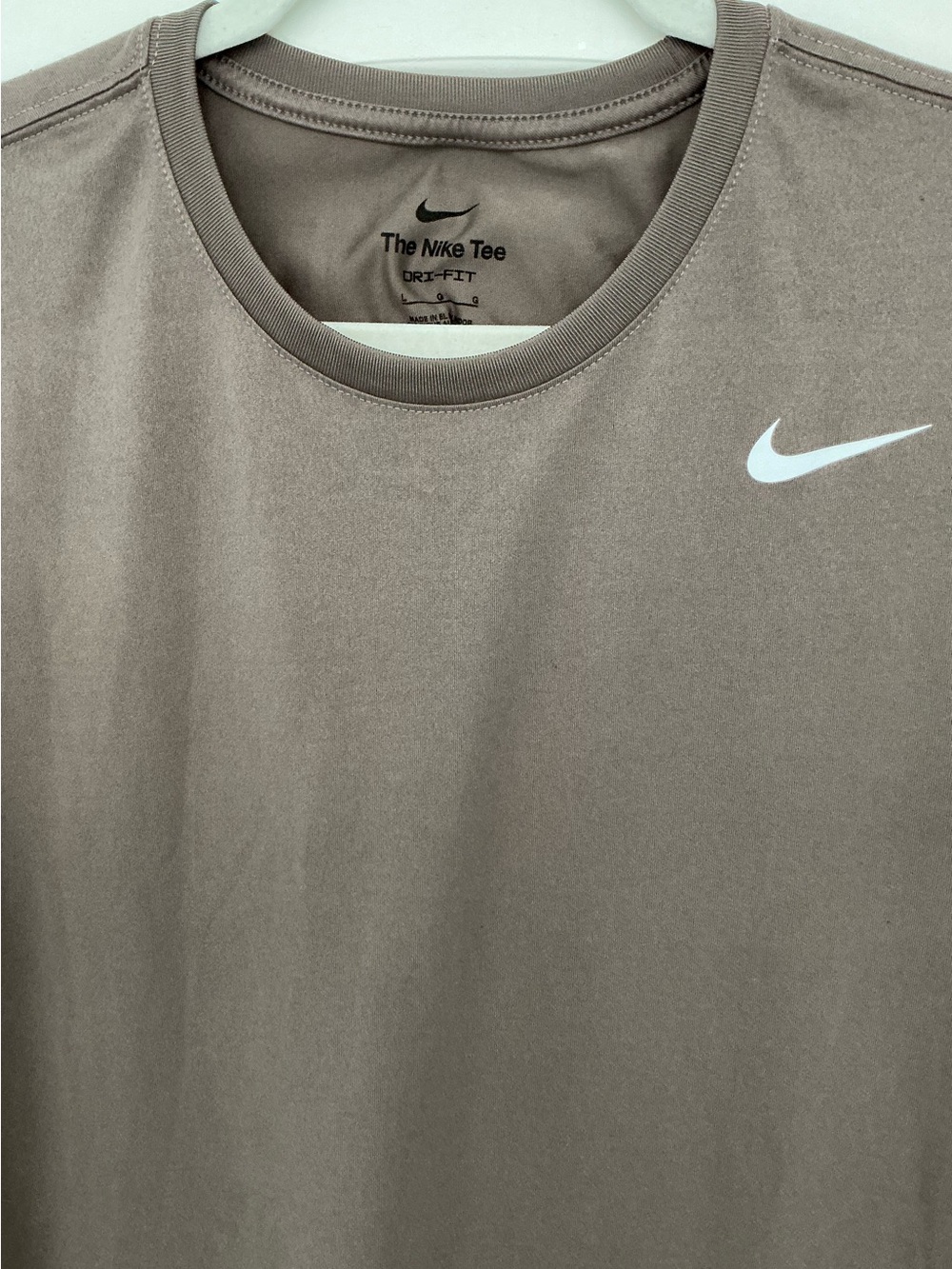 Nike Dri-Fit Tee - Picture 2 of 4